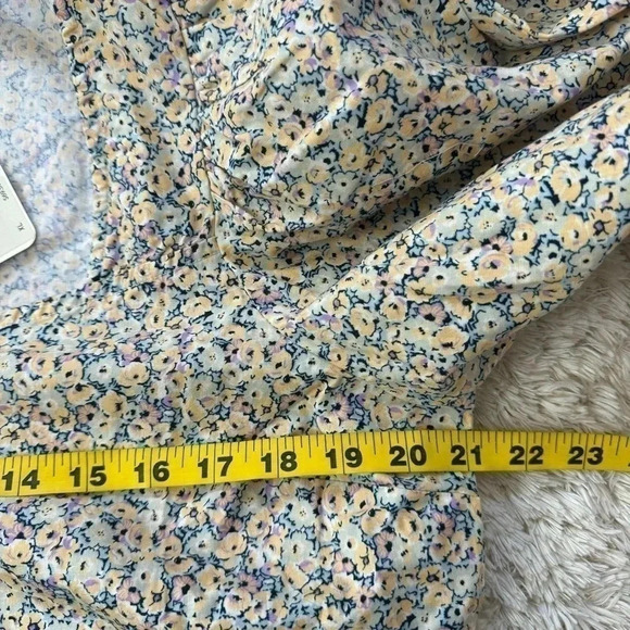 Levis Womens Elora floral blouse size XL - Picture 9 of 12